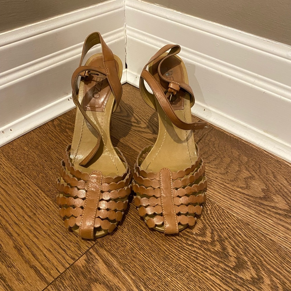 Womens Arezzo Heels